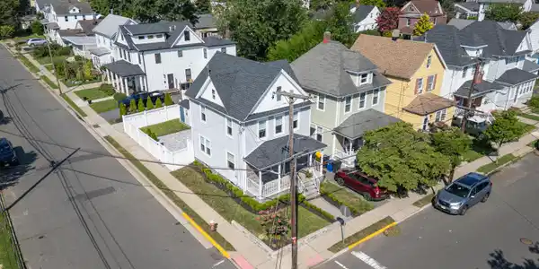 22 High Street