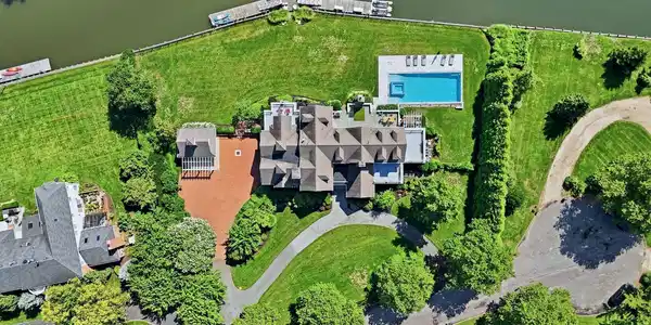 Image 4: 109_dji_20260731223455_0052_d