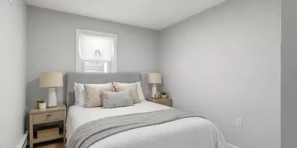 Image 4: Bedroom 1
