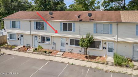 79 Carr Avenue Unit C