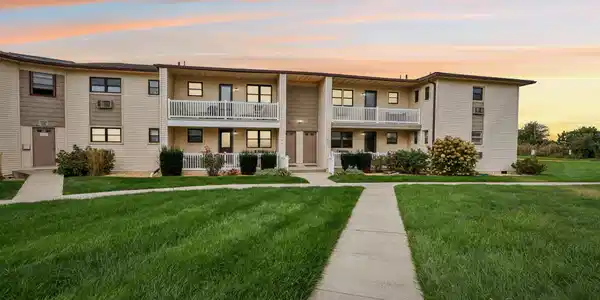 92 Wharfside Drive