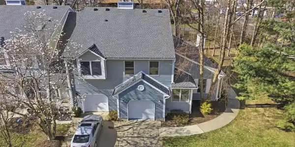 2 Essex Drive