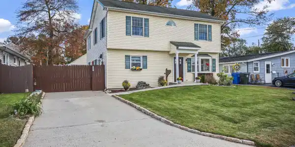 38 Ocean Boulevard