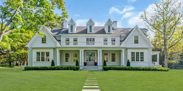 13 Buttonwood Lane