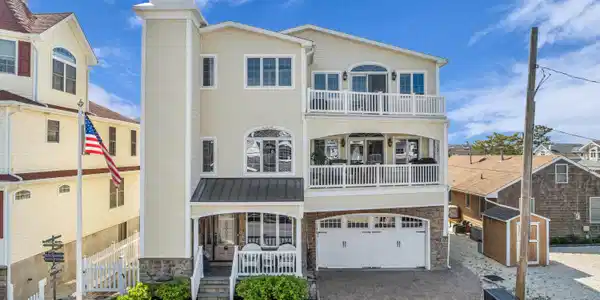 294 Monterey Circle
