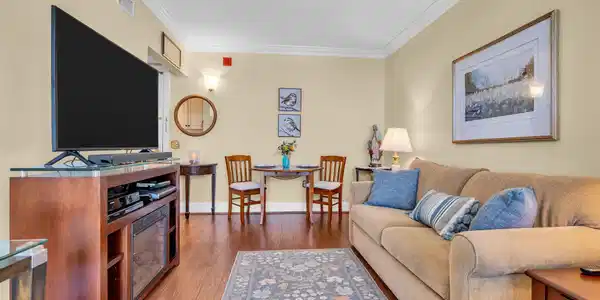 Image 3: 26-web-or-mls-DSC02478