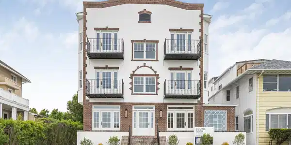 Image 2: Exterior