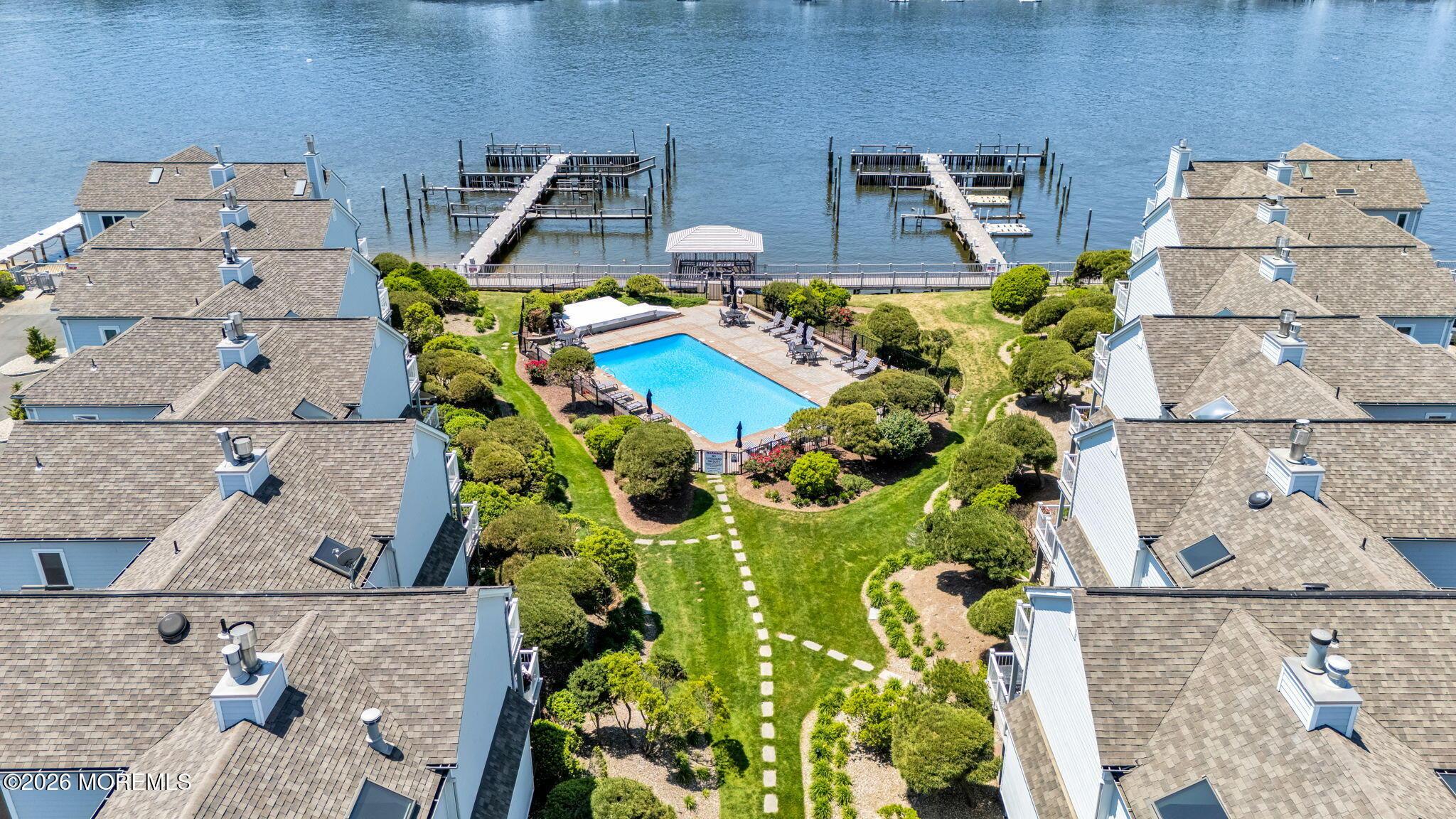 Image 4: 174 Ocean Avenue, Unit 4
