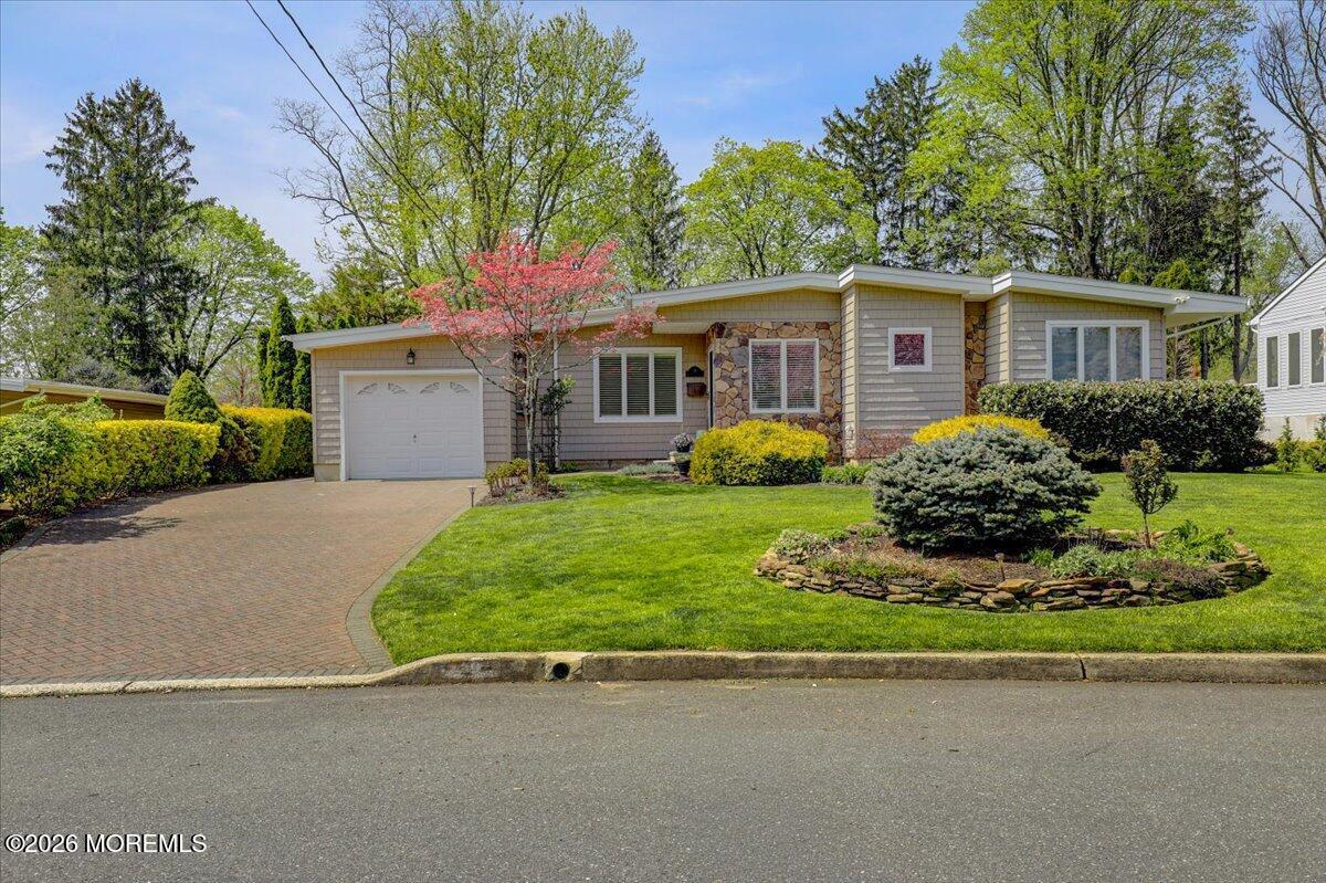 Image 3: Front of Home