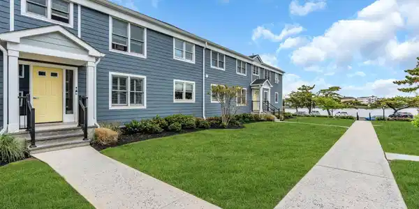 302 Deal Lake Drive Unit 24