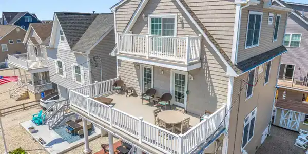 Image 2: Front Balcony 1