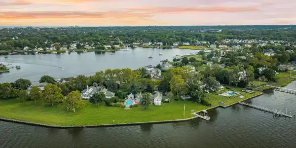Image 3: 220-web-or-mls-DJI_20260904062318_0023_D