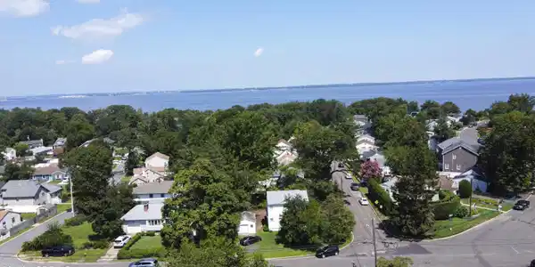 Image 2: DJI-0210