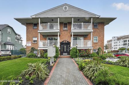301 Sixth Avenue Unit 101