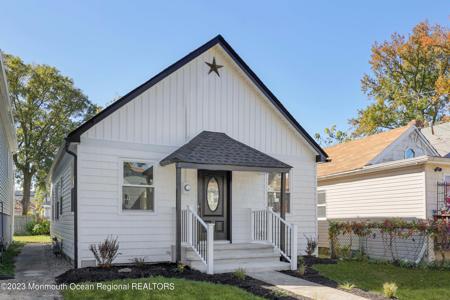 17 N Shore Street