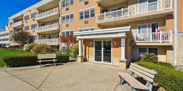200 Ocean Park Avenue Unit 3H