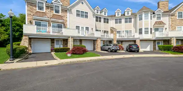 201 Villa Drive