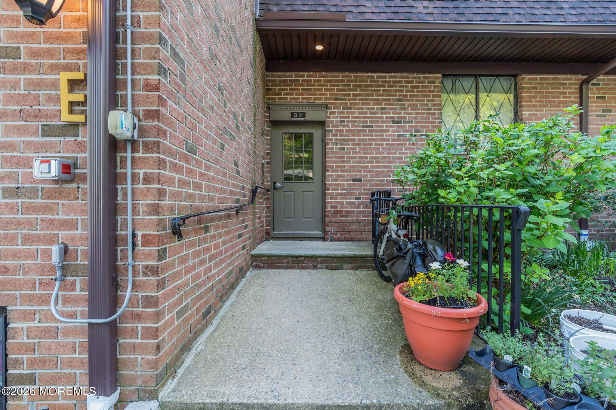 Image 2: 5-web-or-mls-DSC03390