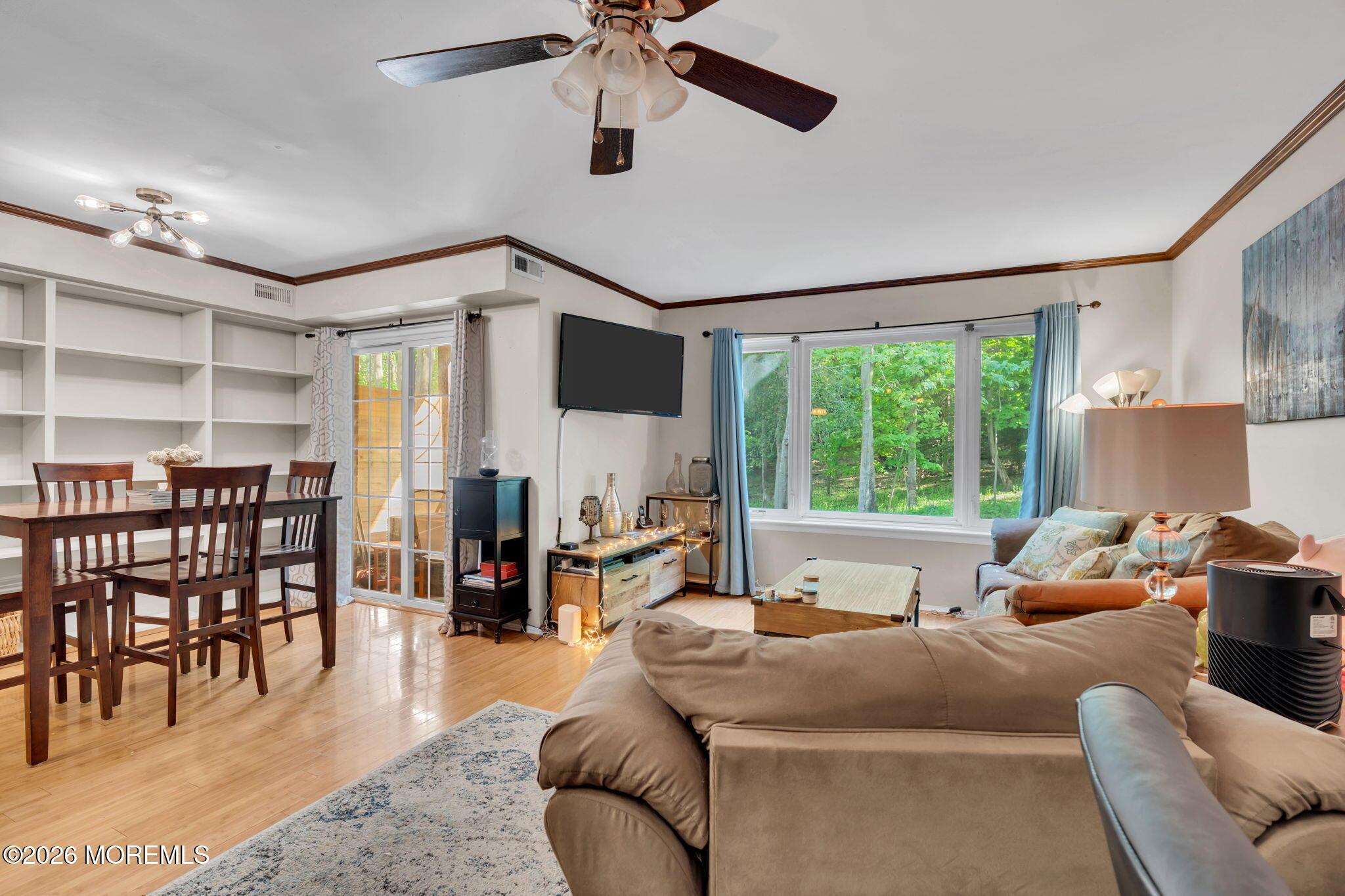 Image 3: 11-web-or-mls-DSC03280