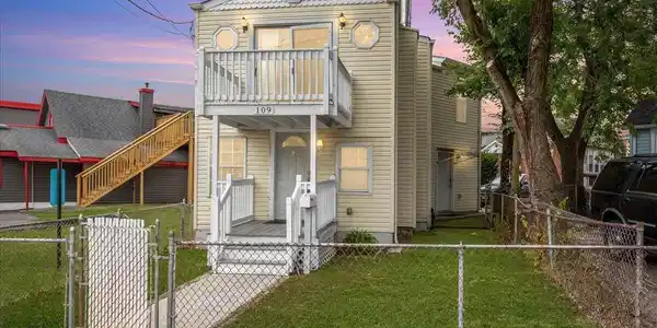 109 Poole Avenue