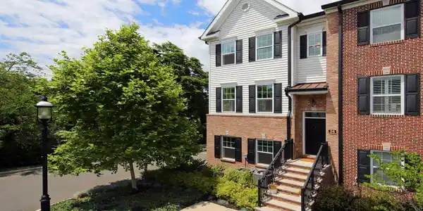 26 River Street