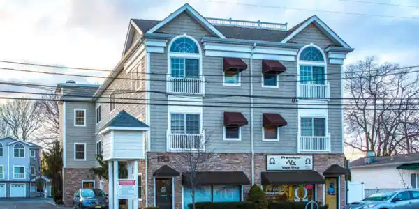 1713 Main Street Unit 201