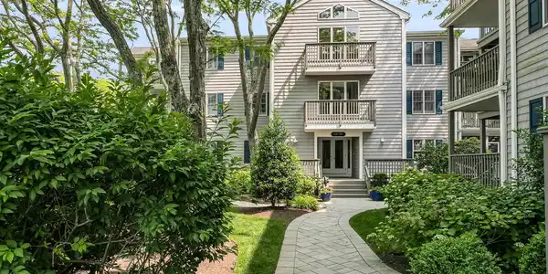 93 Bay Point Harbour