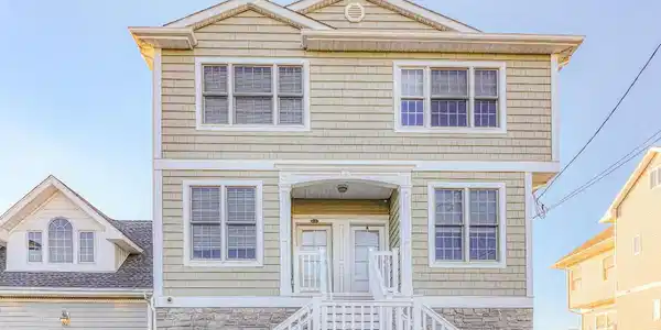 133 A Randall Avenue