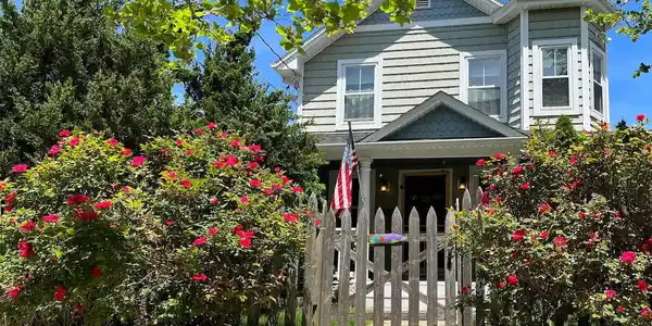 403 Sewall Avenue