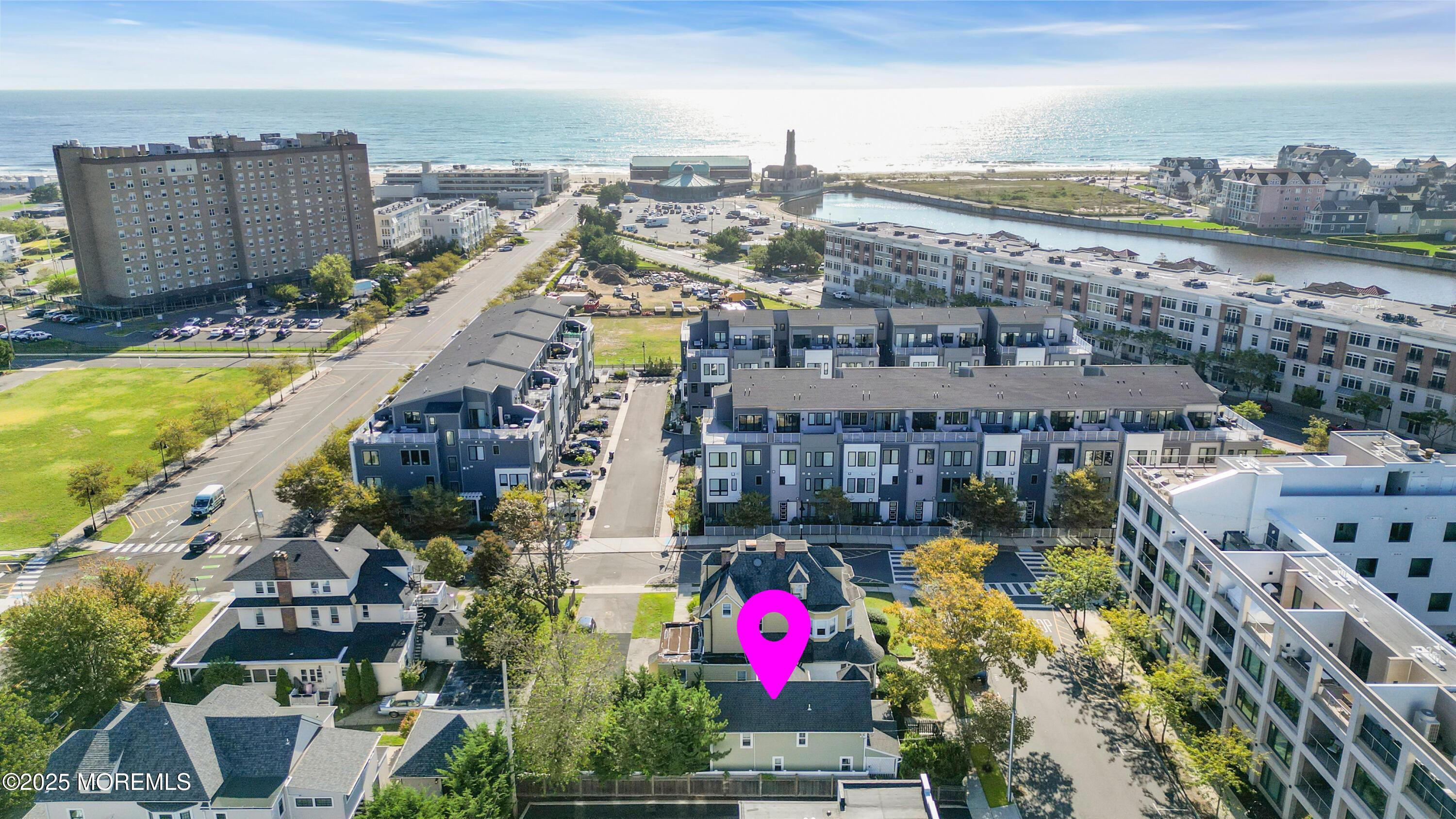 Image 3: Drone_1_ocean