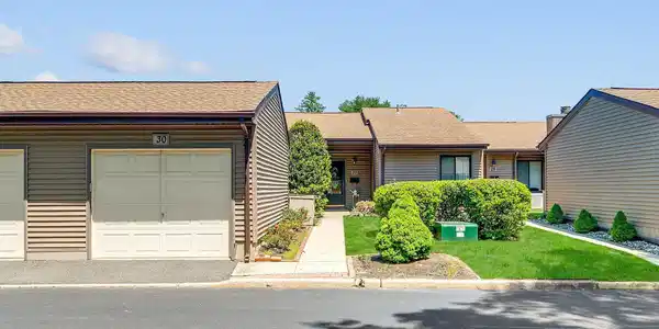 30 Concord Court