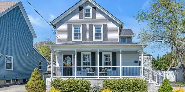 26 Leonard Avenue