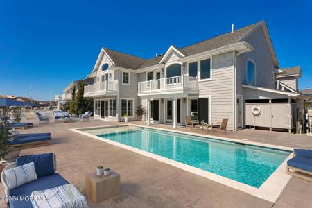 254 Curtis Point Drive