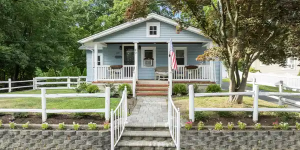 49 Highland Avenue