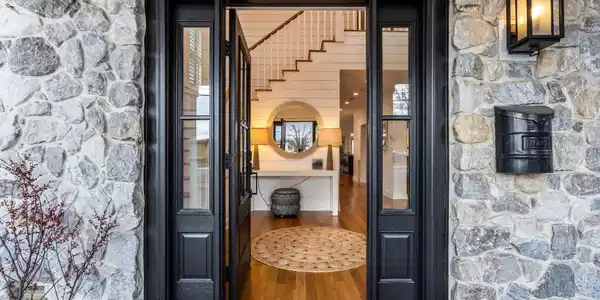 208 Salem Avenue