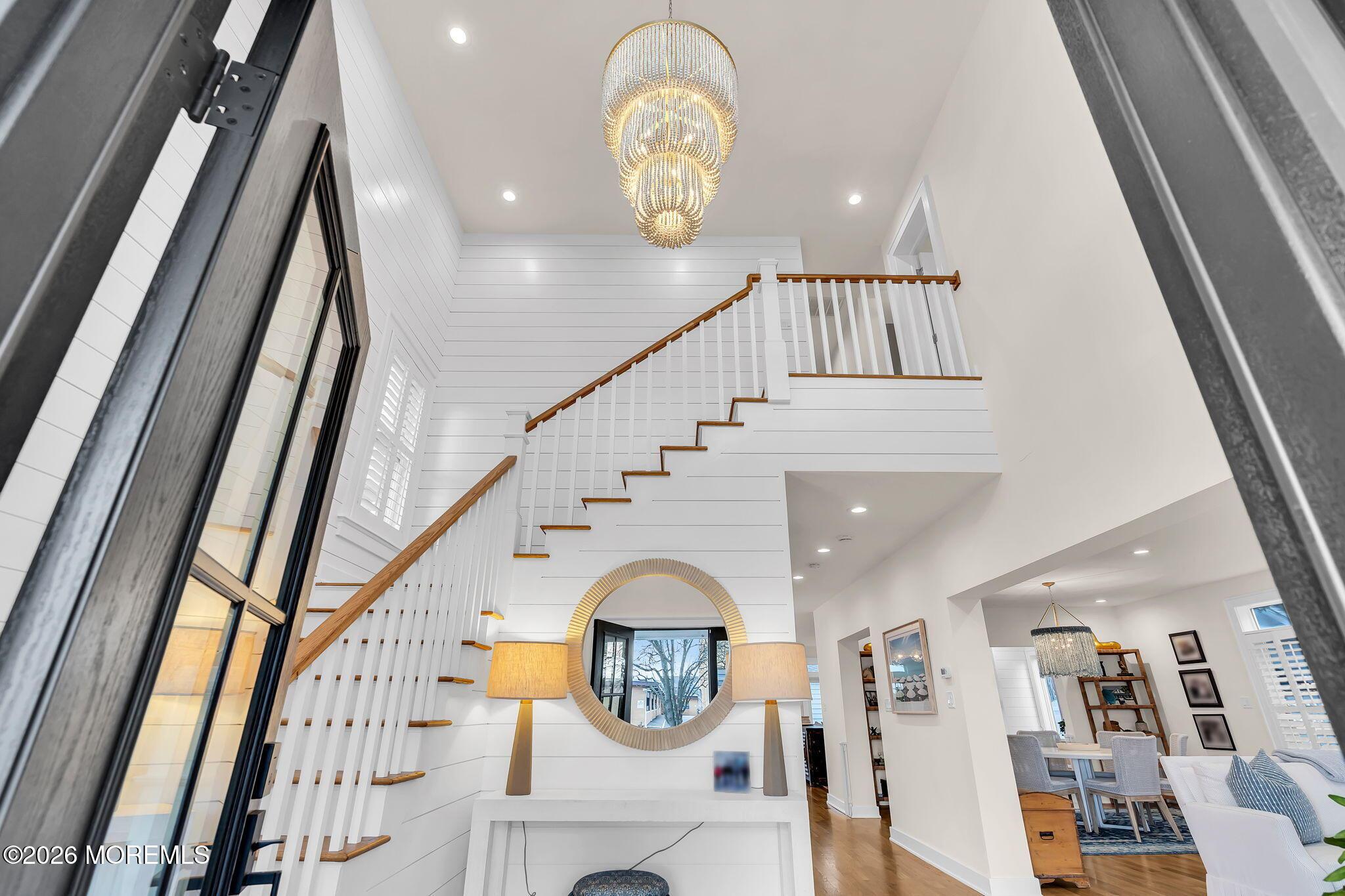 Image 2: 18-web-or-mls-DSC04948