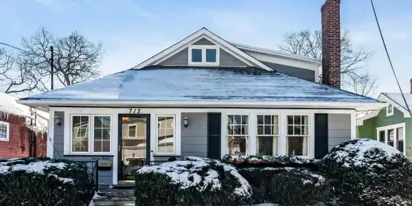 712 Mclean Avenue