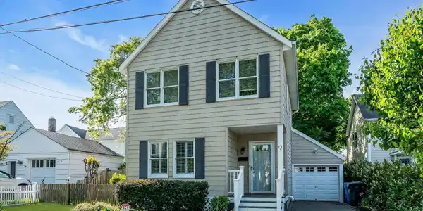 9 Sycamore Lane