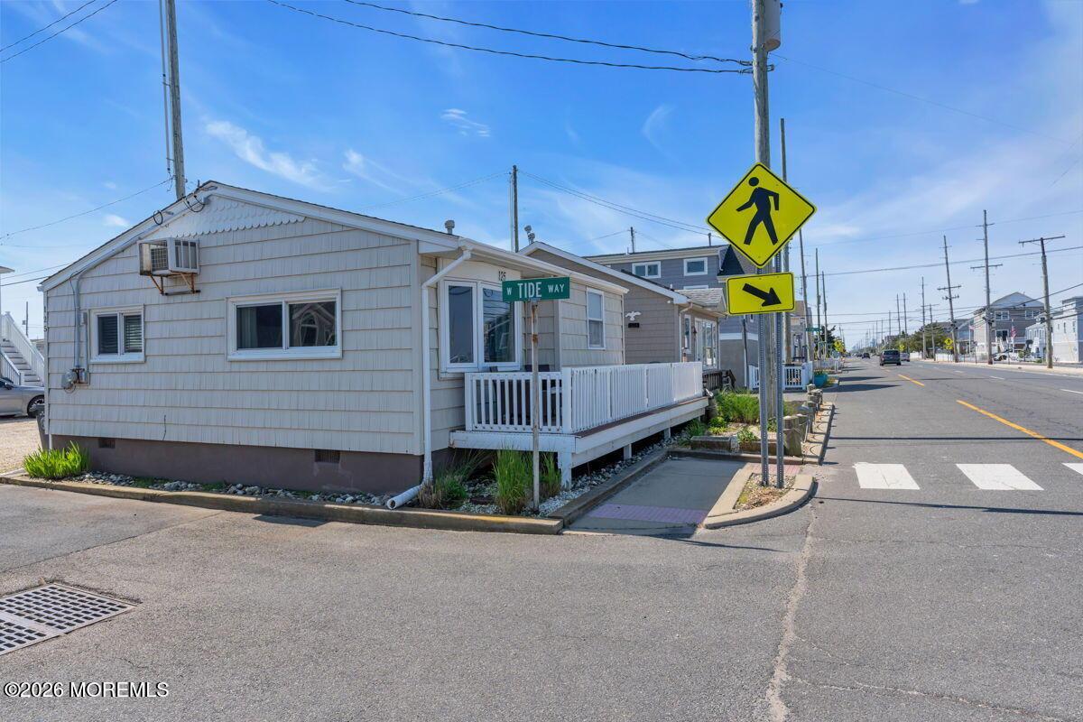 Image 3: 9-web-or-mls-DSC01791