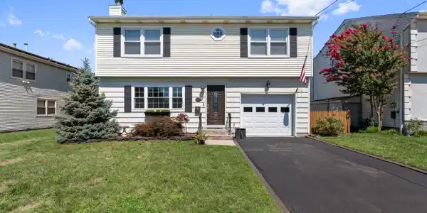 97 Perry Street