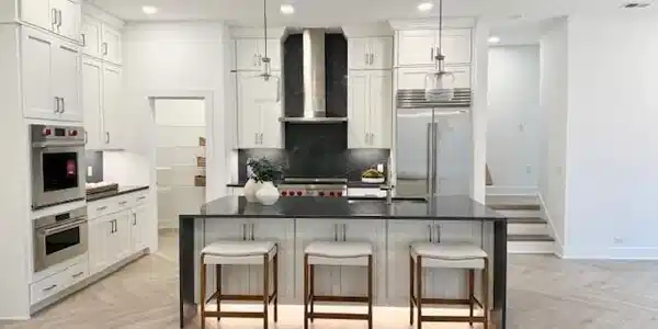 417A Lake Avenue Unit 410