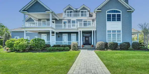 47 South Boulevard