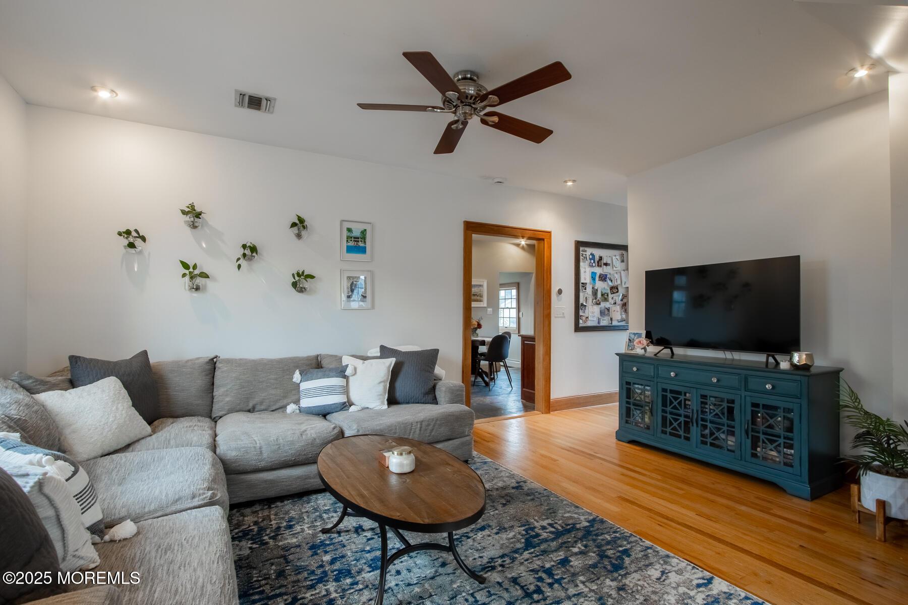Image 3: Family Room