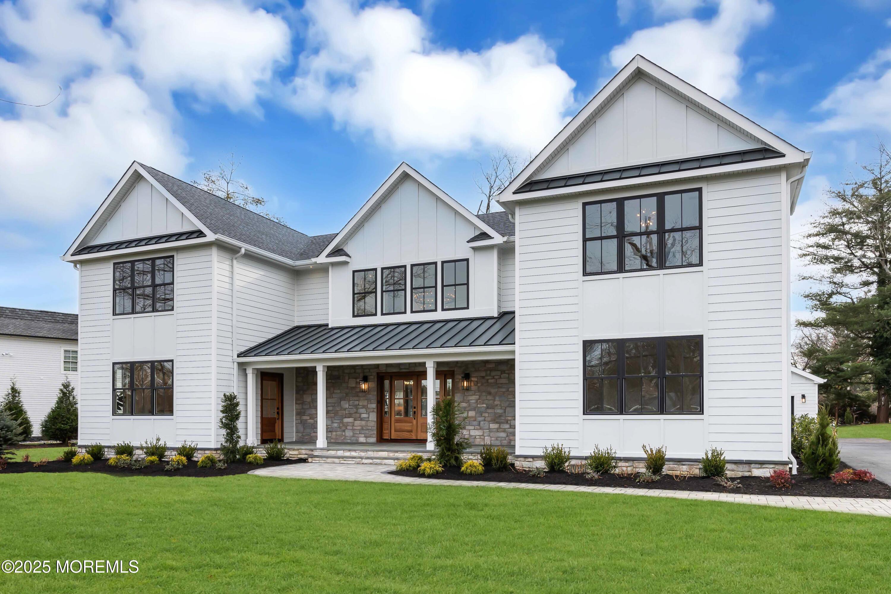 Image 4: 003_crop3_521