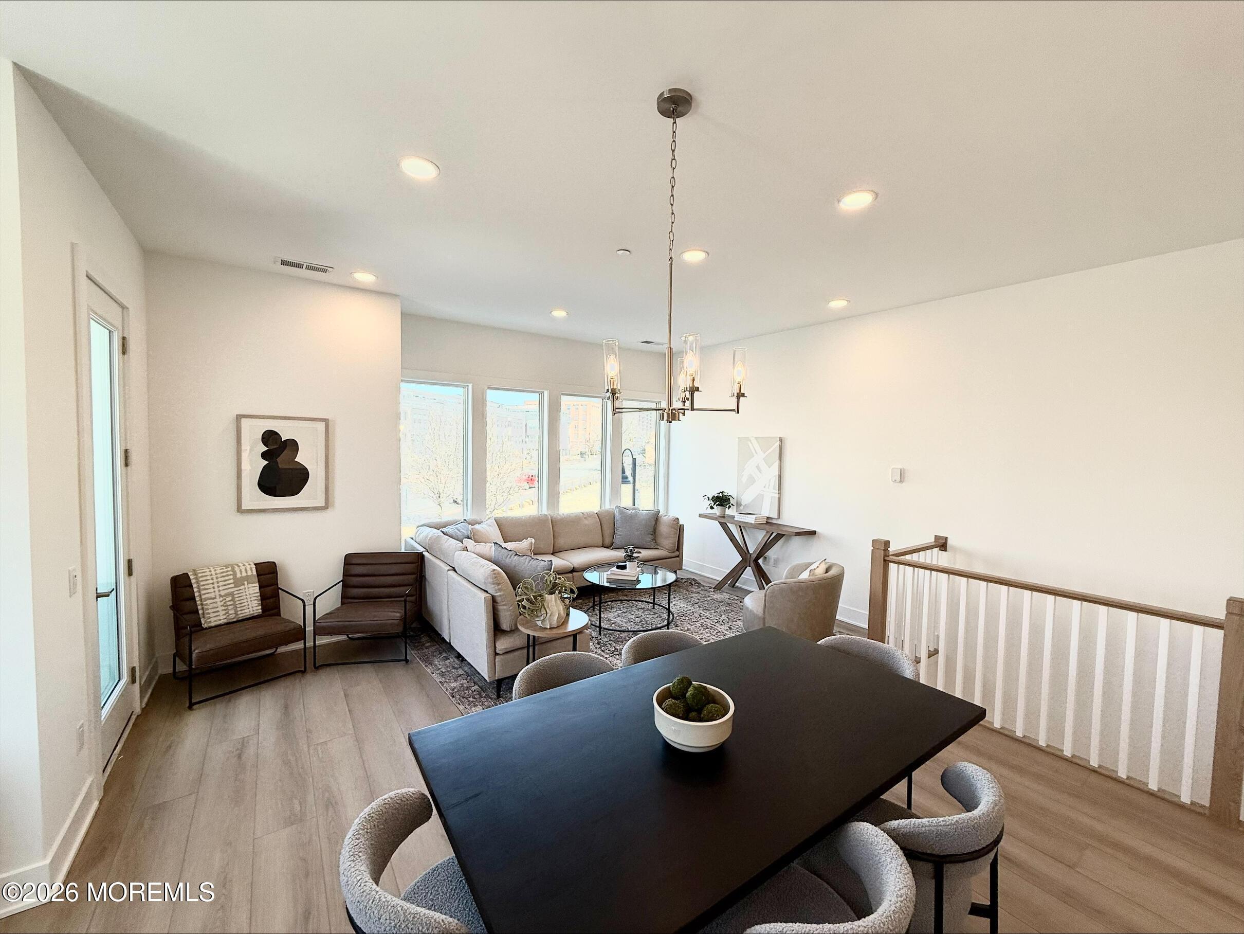 Image 2: Living Room