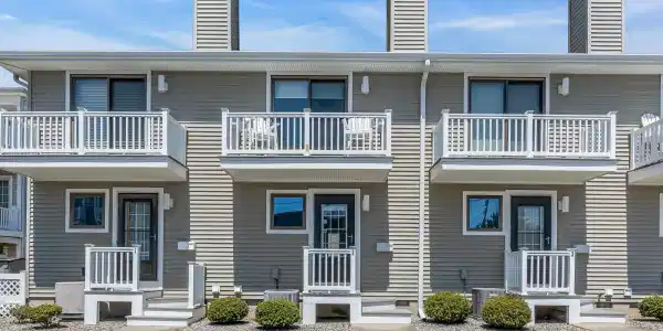 1601 Boulevard Unit 2