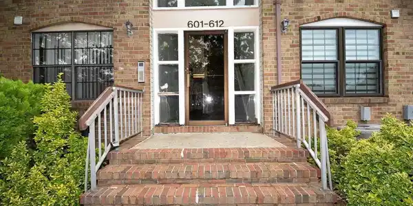 611 Hidden Village Drive Unit 611