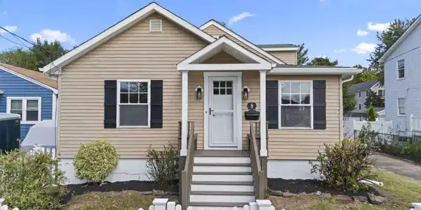 8 South Avenue