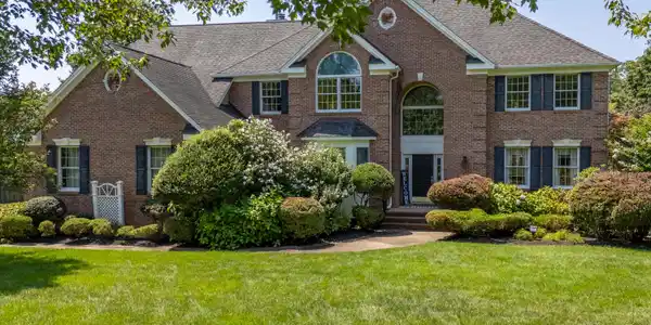 2 Sterling Court