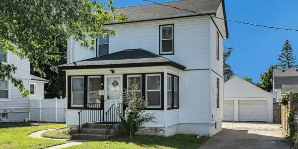 49 W Sunset Avenue